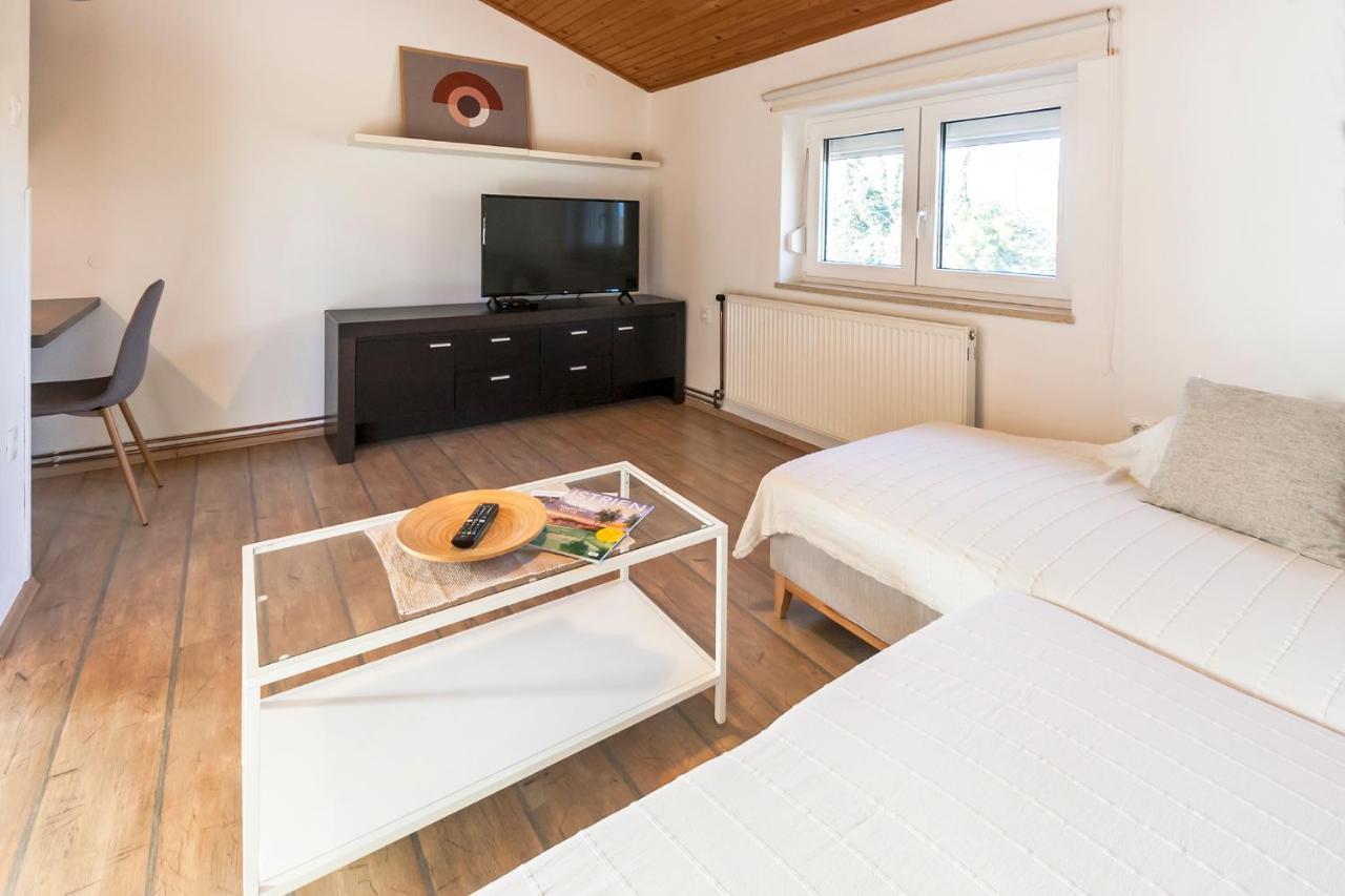 Apartment & Gortan Marcana, Pula, Istria Istrien Marcana